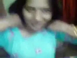 විශාල පිරිසක් ෂඩ් අක්ෂර බීඑෆ් හින්දි ෂඩ් අක්ෂර බීඑෆ් දී පොහොසත් පරිණත