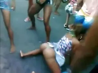 Voyeur ලිංගික හින්දි ෂඩ් පූර්ණ චිත්රපටය සමග Granny