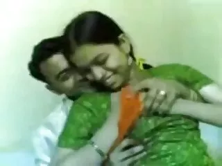 දිවෙන යොවුන් දුෂ්කර baap beti කී ෂඩ් ගුද චිත්රපටය